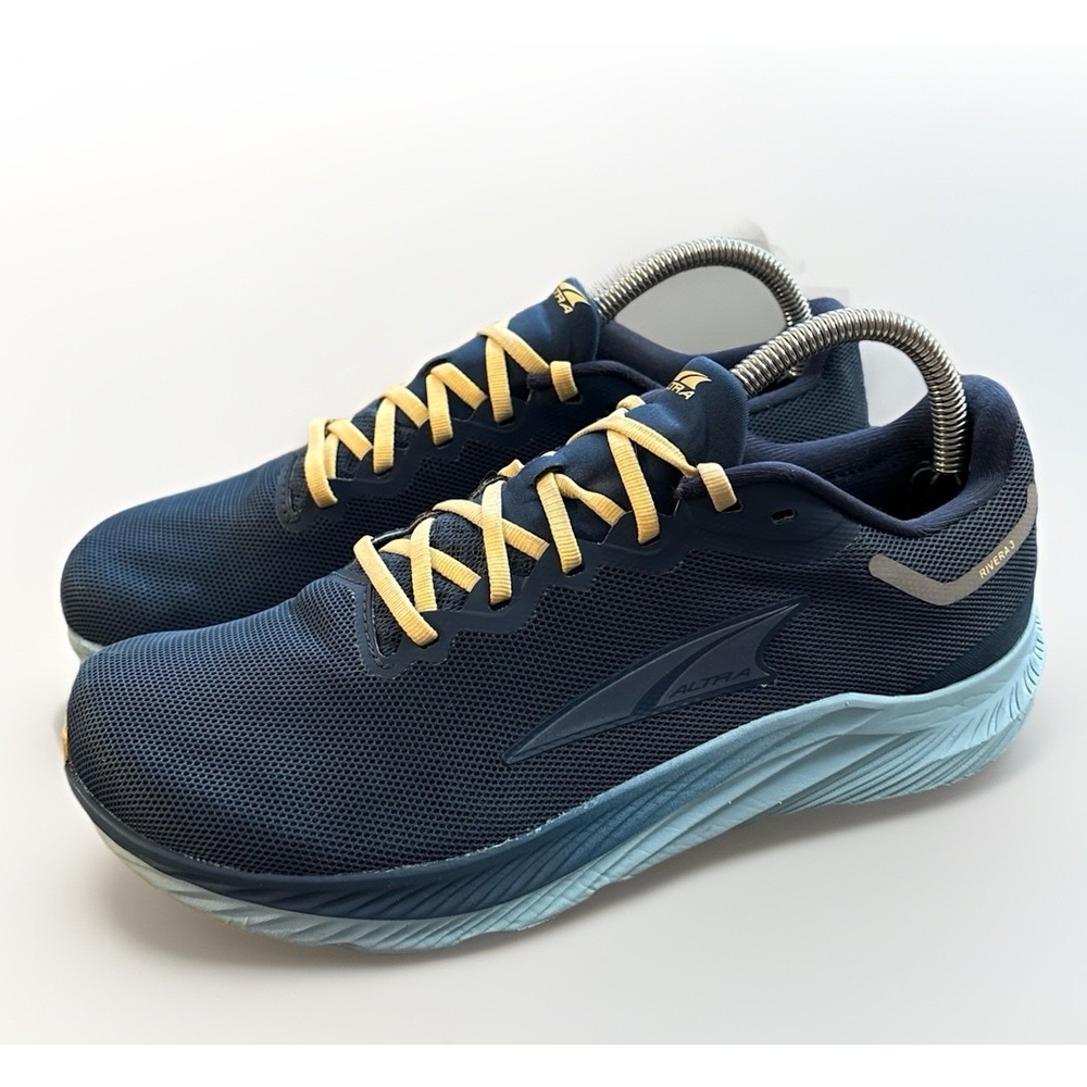 Altra Rivera 3 Road Running Shoes Navy Women's Size 8.5 ALOA7R7N445